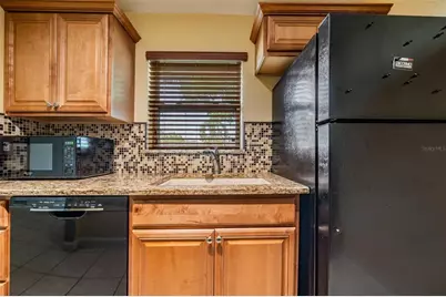 104 Cordova Green, Seminole, FL 33777 - Photo 6
