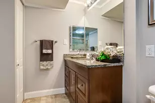 660 Island Way, Clearwater Beach, FL 33767 - Photo 34