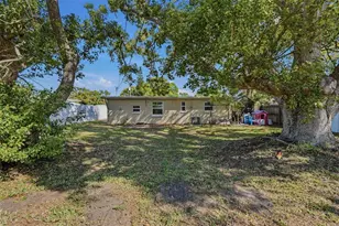 10480 111th Ave, Largo, FL 33773 - Photo 32