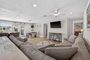 1435 48th Ave NE, Saint Petersburg, FL 33703 - Photo 8