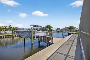 1435 48th Ave NE, Saint Petersburg, FL 33703 - Photo 42