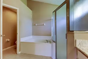 10002 Oasis Palm Dr, Tampa, FL 33615 - Photo 42