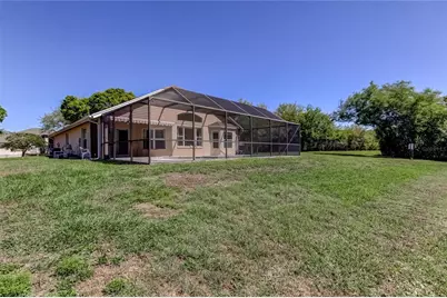 10002 Oasis Palm Drive, Tampa, FL 33615 - Photo 68