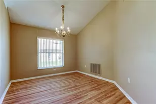 10002 Oasis Palm Dr, Tampa, FL 33615 - Photo 12