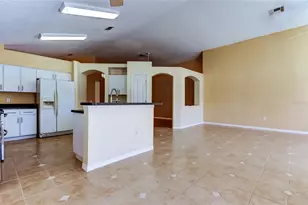 10002 Oasis Palm Dr, Tampa, FL 33615 - Photo 32