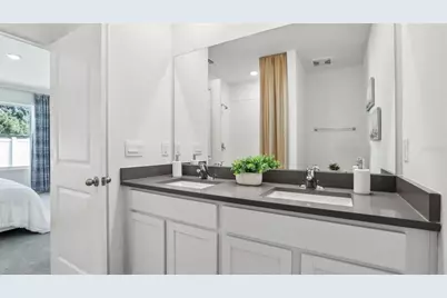 12044 Noble Chase Path, Dade City, FL 33525 - Photo 32