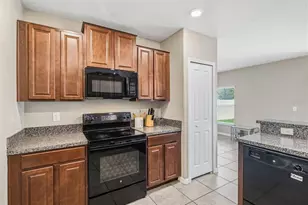 4002 Cat Mint St, Tampa, FL 33619 - Photo 14