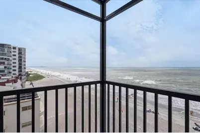15400 Gulf Blvd #501, Madeira Beach, FL 33708 - Photo 4
