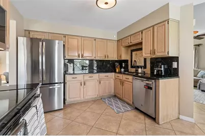 11415 Whispering Hollow, Tampa, FL 33635 - Photo 18