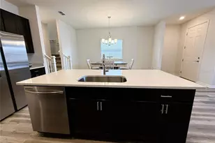 390 Windy Willow Wy, Saint Cloud, FL 34771 - Photo 10