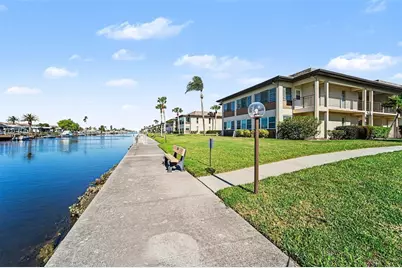 5197 Silent Loop #121, New Port Richey, FL 34652 - Photo 28