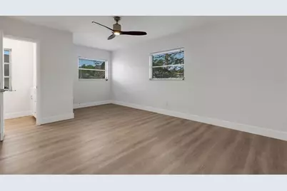7912 Garden Drive N, Saint Petersburg, FL 33710 - Photo 26