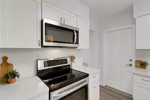 7912 Garden Dr N, Saint Petersburg, FL 33710 - Photo 18