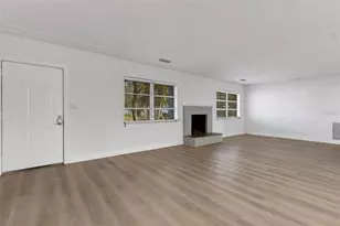7912 Garden Dr N, Saint Petersburg, FL 33710 - Photo 8