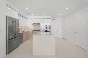 400 Central Ave, Saint Petersburg, FL 33701 - Photo 4