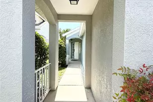 6043 Pointe Pleasant Blvd, Wesley Chapel, FL 33545 - Photo 2