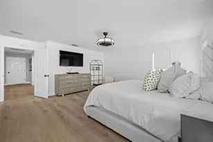 2808 Southpointe Ln, Tampa, FL 33611 - Photo 46