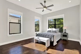 3600 W San Luis St, Tampa, FL 33629 - Photo 32