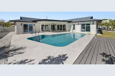 475 Island Way, Clearwater Beach, FL 33767 - Photo 32