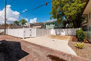 756 17th Ave NE, Saint Petersburg, FL 33704 - Photo 32