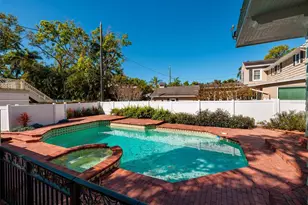 756 17th Ave NE, Saint Petersburg, FL 33704 - Photo 4