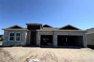 5237 Wolf Crk Dr, Apollo Beach, FL 33572 - Photo 2
