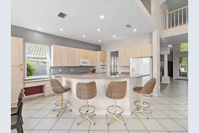 7730 Aralia Way, Seminole, FL 33777 - Photo 14