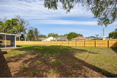 102 W Anglewood Drive, Brandon, FL 33511 - Photo 26