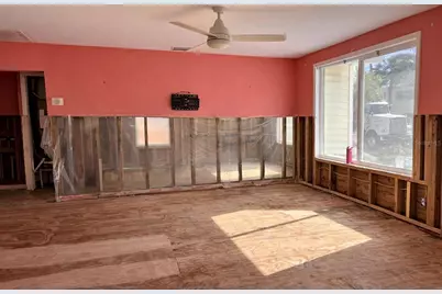 14033 Palm Street, Madeira Beach, FL 33708 - Photo 6