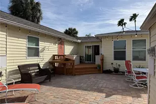 14033 Palm St, Madeira Beach, FL 33708 - Photo 40