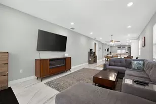 711 28th Ave S, Saint Petersburg, FL 33705 - Photo 6