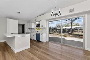1321 Murray Ave, Clearwater, FL 33755 - Photo 8