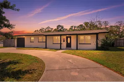 7700 15th Way N, Saint Petersburg, FL 33702 - Photo 2