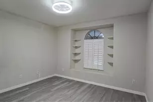 1810 Greystone Heights Dr, Valrico, FL 33594 - Photo 16