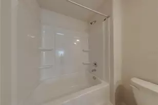 10749 Hidden Banks Gln, Parrish, FL 34219 - Photo 12