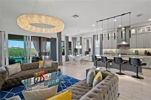 916 Seagrape Dr, Ruskin, FL 33570 - Photo 10