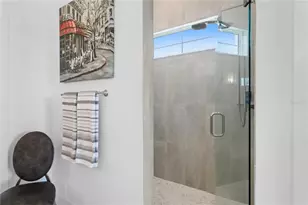 916 Seagrape Dr, Ruskin, FL 33570 - Photo 30