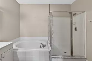 16305 Enclave Village Dr, Tampa, FL 33647 - Photo 50