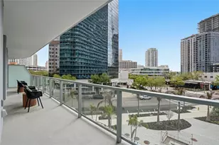 400 Central Ave, Saint Petersburg, FL 33701 - Photo 24