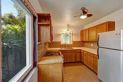 151 20th Avenue S, Saint Petersburg, FL 33705 - Photo 18