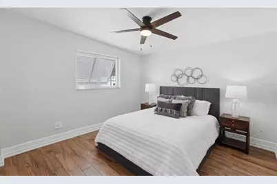 320 93rd Avenue N, Saint Petersburg, FL 33702 - Photo 8