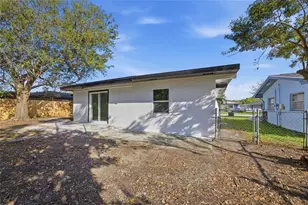 1811 Driftwood Cir S, Oldsmar, FL 34677 - Photo 6