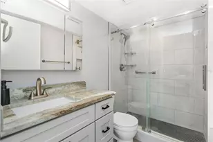 3323 Crystal Ct E, Palm Harbor, FL 34685 - Photo 18