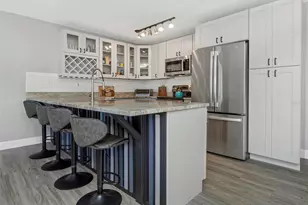 3323 Crystal Ct E, Palm Harbor, FL 34685 - Photo 6