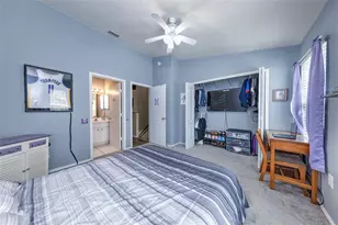 30243 Lacledes Ln, Wesley Chapel, FL 33543 - Photo 20