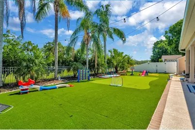 4612 Netherwood Drive, Tampa, FL 33624 - Photo 18