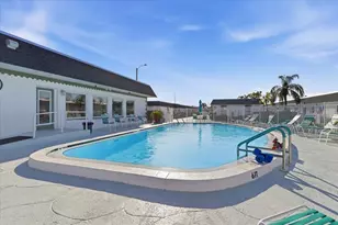 7787 39th Terrace N, Saint Petersburg, FL 33709 - Photo 30