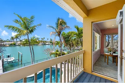 11260 5th Street E, Treasure Island, FL 33706 - Photo 50