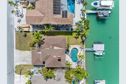 11260 5th Street E, Treasure Island, FL 33706 - Photo 8