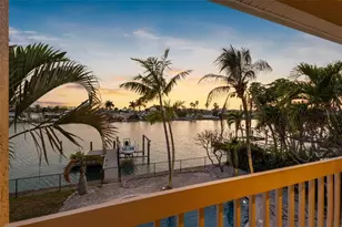 11260 5th St E, Treasure Island, FL 33706 - Photo 46